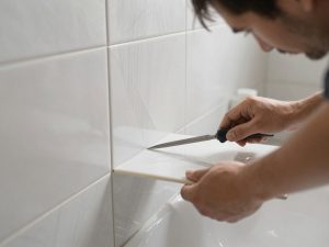 تركيب سيراميك حمامات بدقة عالية