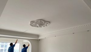 ترميمات عامة كيفان - عملية ترميم سقف وحوائط في منزل بكيفان تظهر مراحل العمل المختلفة