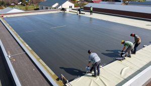 تطبيق عزل سكريت على الأسطح