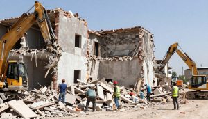 مراحل عملية التكسير المتبعة من قبل معلم تكسير محترف