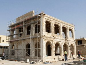 ترميم مبنى قديم في الكويت